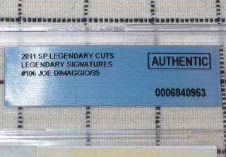 Joe DiMaggio 2011 SP Legendary Cuts AUTOGRAPH #21/35 BGS  