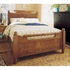  Broyhill Attic Heirlooms Feather Bed in Natural Oak 