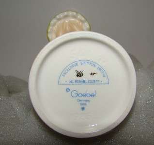 Hummel SWEET AS CAN BE Goebel Figurine #541 Mint In Box  