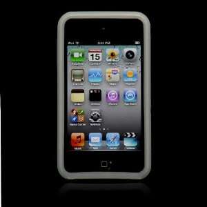  4g Accessories Kit Premium Clear Silicone Skin + iPod Touch Hands 