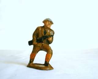 Toy Soldier Charging Tommy Gun Auburn Rubber Early Version USA 1940 