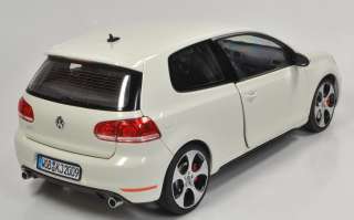   18 Volkswagen GOLF GTI the Fifth Generation Die Cast Model White Color