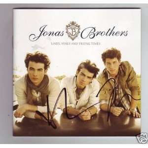  KEVIN AND NICK signed JONAS BROTHERS *CD COVER* W/COA 