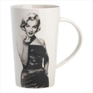  Marilyn Monroe Classic Gown Ceramic Tea Coffee 12Oz Mug 