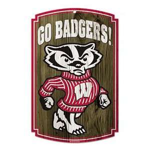  Wisconsin Badgers Wood Sign Graphics Antique Matte Finish 