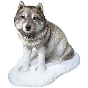    Sandicast Original Size Wolf in Snow Figurine