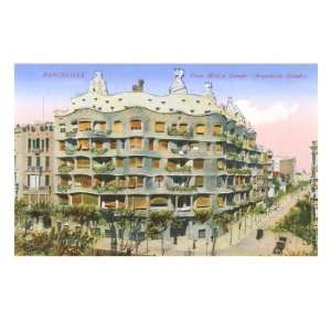  Gaudis Casa Mila, Barcelona Giclee Poster Print, 24x32 