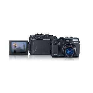   Image Stabilized Zoom and 2.8 inch Vari Angle LCD
