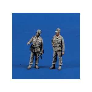    German Afrika Korps WWII 2 figures1 35 Verlinden Toys & Games