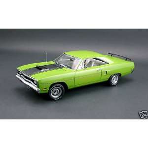  1970 PLYMOUTH ROAD RUNNER in SASSY GRASS GREEN in 118 