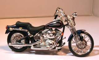 18 Scale Harley Davidson®, 01 Harley Davidson® FXSTS  