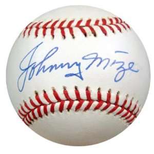  Johnny Mize Autographed Baseball   AL PSA DNA #M60797 