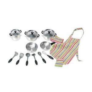  Chefs Cookware 15 Pc Cookware Set w/Apron and Hat Toys 