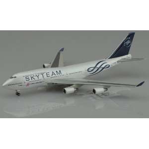  JCWings China Airlines B747 400 Skyteam Model Airplane 