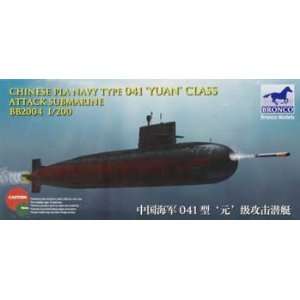  2004 1/200 Chinese Navy Type 041 Attack Sub Toys & Games