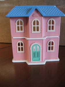Little Tikes Dollhouse Miniature Toy Doll Play House 4 x 2 inches 