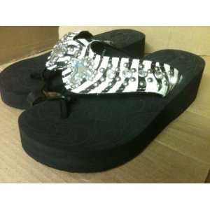   Cut Rhinestone Cross Jewel Flip Flop Sandals SIZE 8 