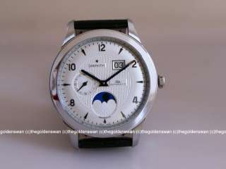   gorgeous watch featuring a silver Clou de Paris Guilloché dial