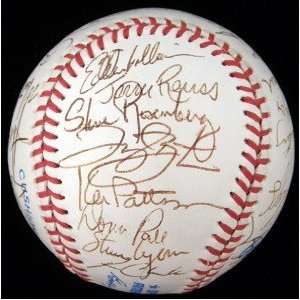    1989 White Sox Team 27 SIGNED Brown MLB Baseball
