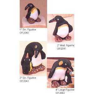  Figurines   Peruvian made Penguins