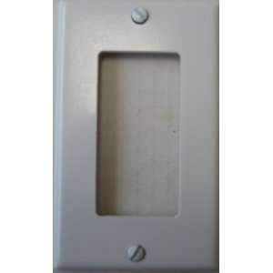 Leviton Single Outlet Light Switch Wall Plate Cover   White   4 1/2 