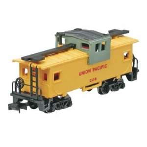   36 Wide Vision Caboose   Union Pacific   N Scale Toys & Games