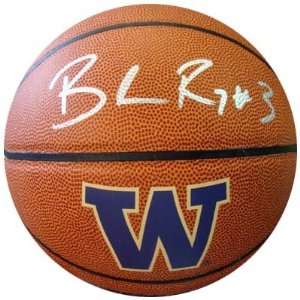  Brandon Roy Washington Huskies NCAA Autographed Basketball 
