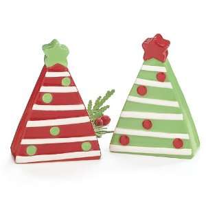   Tree Shape Salt And Pepper Shakers Holiday Cooking