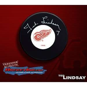 com Ted Lindsay Detroit Red Wings Autographed/Hand Signed Hockey Puck 
