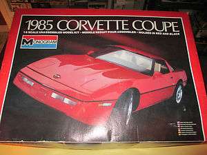 Monogram 1985 CORVETTE COUPE 1/8 Model Car Kit  