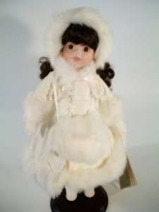 Seymour Mann Porcelain Doll Cynthia 1989 #383 16  
