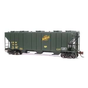    N RTR PS 4000 Covered Hopper, C&NW #7022 BLM11011 Toys & Games