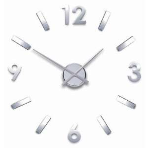  Nuevo HGCE153 Compass Clock in Chrome