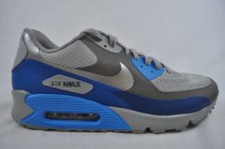   Nike Air Max unit in heel for maximum impact protection and cushioning