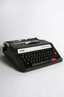 UrbanOutfitters  Olivetti Manual Typewriter   Black