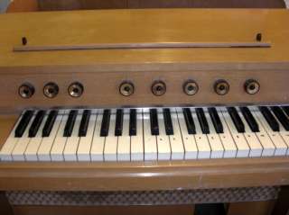   Electronic Organ Player Model G 1, 117V+Music Bench G14134  