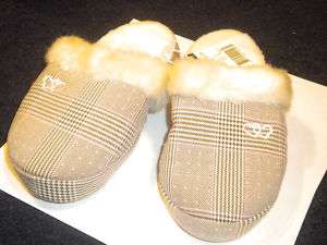 GIRLS BROWN PINK PLAID HEARTS HOUSESHOES SLIPPERS   NWT  