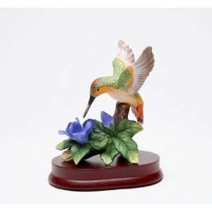 HUMMINGBIRDS W FLOWERS Humbd. with Bluebonnet on Woodbase  