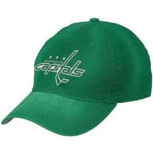   St. Patricks Day Slouch Flex Fit Hat (Small/Medium) Sports