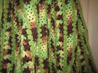 Handmade Crocheted Afghan    (variegated) / TEA LEAF green   NEW 