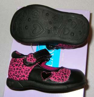 New girls CHILDRENS PLACE Mary Jane shoes Size 4  