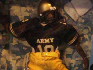 GI Joe   Classic Collection Navy Football Linebacker & Army 