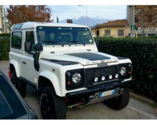 Defender90s immacolato euipe4x4 a Viareggio    Annunci