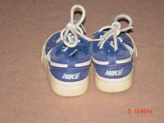 Boys Nike Size 6 Blue Canvas Tennis Shoes Toddler  