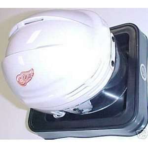  Detroit Red Wings NHL Bauer Mini Helmet