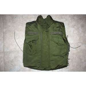   107 FRAGMENTATION PROTECTIVE M 69 VEST WITH 3/4 COLLAR   SIZE  SMALL