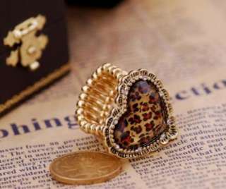   Elegant New Retro Palace BJ Style Leopard / Cheetah Heart Ring  