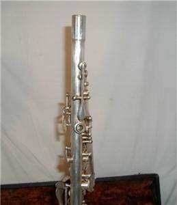  Elkhart Cavalier  Vintage Metal Clarinet Instrument Good Cond W/Case