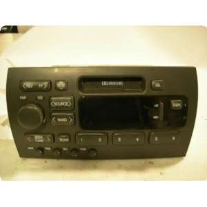  Radio  DEVILLE 97 AM stereo FM stereo cassette, option 