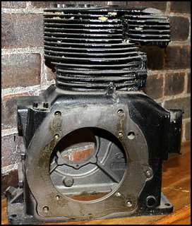 Briggs and Stratton Cylinder Engine Block #395668 10hp Horizontal Cast 